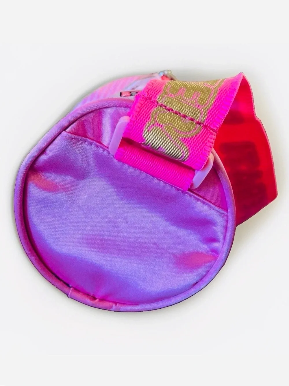 L.O.L. Surprise! bright pink
